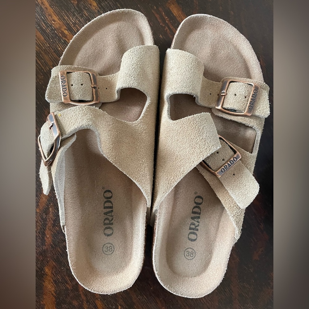 Genuine Suede Leather Tan Women’s 8 Sandals Gently Pre-Loved